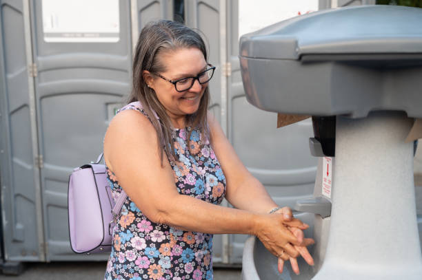 Best Luxury portable toilet rental  in Mason Neck, VA